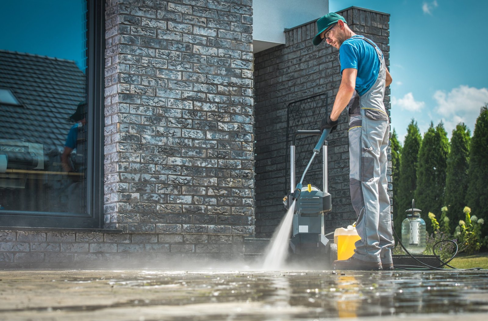 pressure washer cleaning